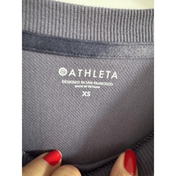 Athleta Women's Cropped Sweatshirt Size XSmall - Picture 10 of 10